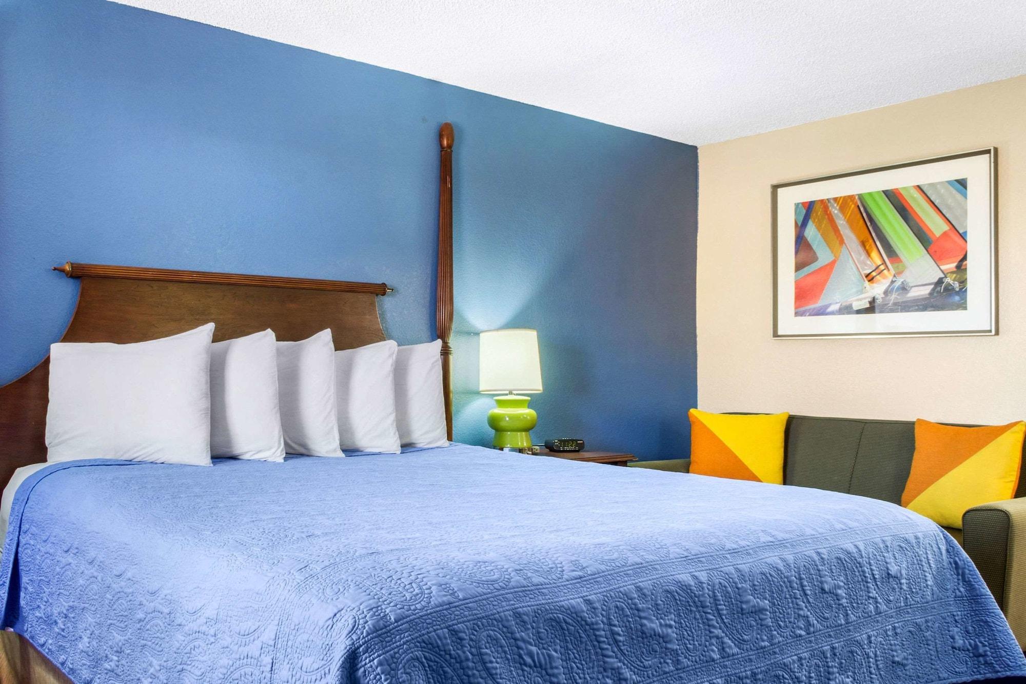 Rodeway Inn Near Ft Huachuca Сиера Виста Екстериор снимка