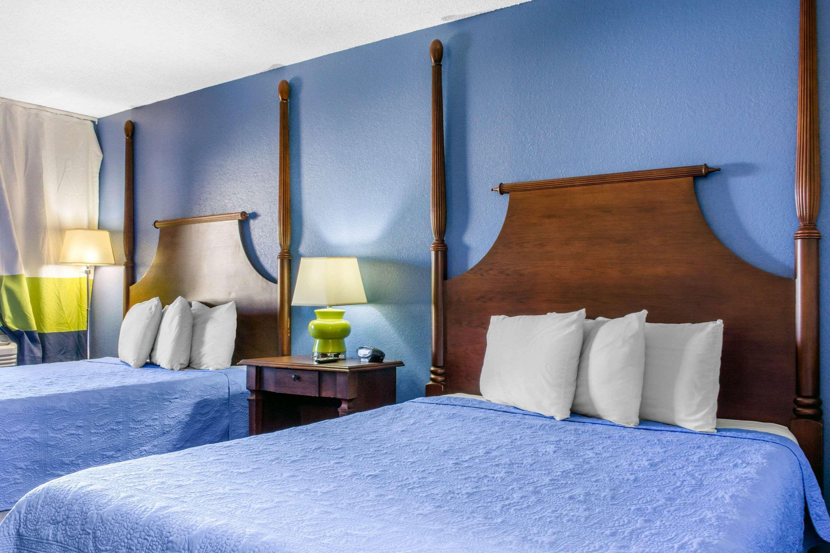 Rodeway Inn Near Ft Huachuca Сиера Виста Екстериор снимка